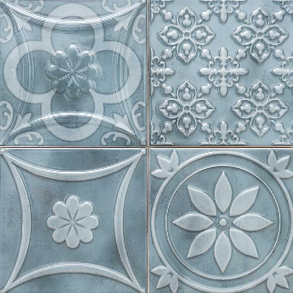 Coat of Arms 6" x 6" Ceramic Patterned Tile