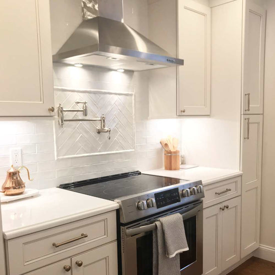 Chelsea 1" x 10" Blanco Ceramic Glossy Pencil