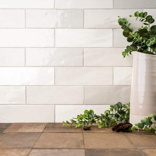 Zellige 2.5 "x 8" Blanco Ceramic Glossy Tile