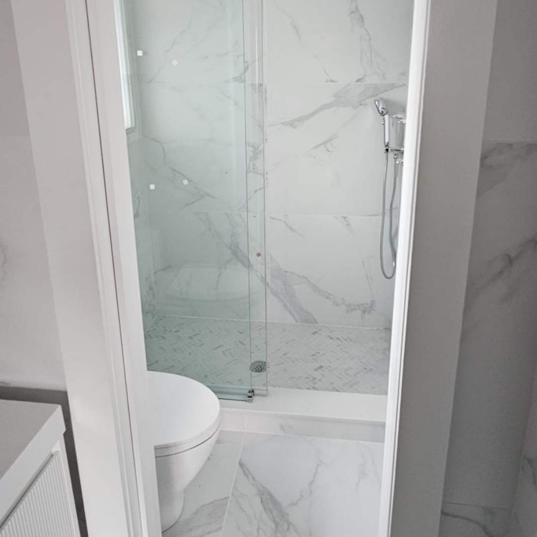 Adonis Pure 30"x30" White Porcelain Satin Tile